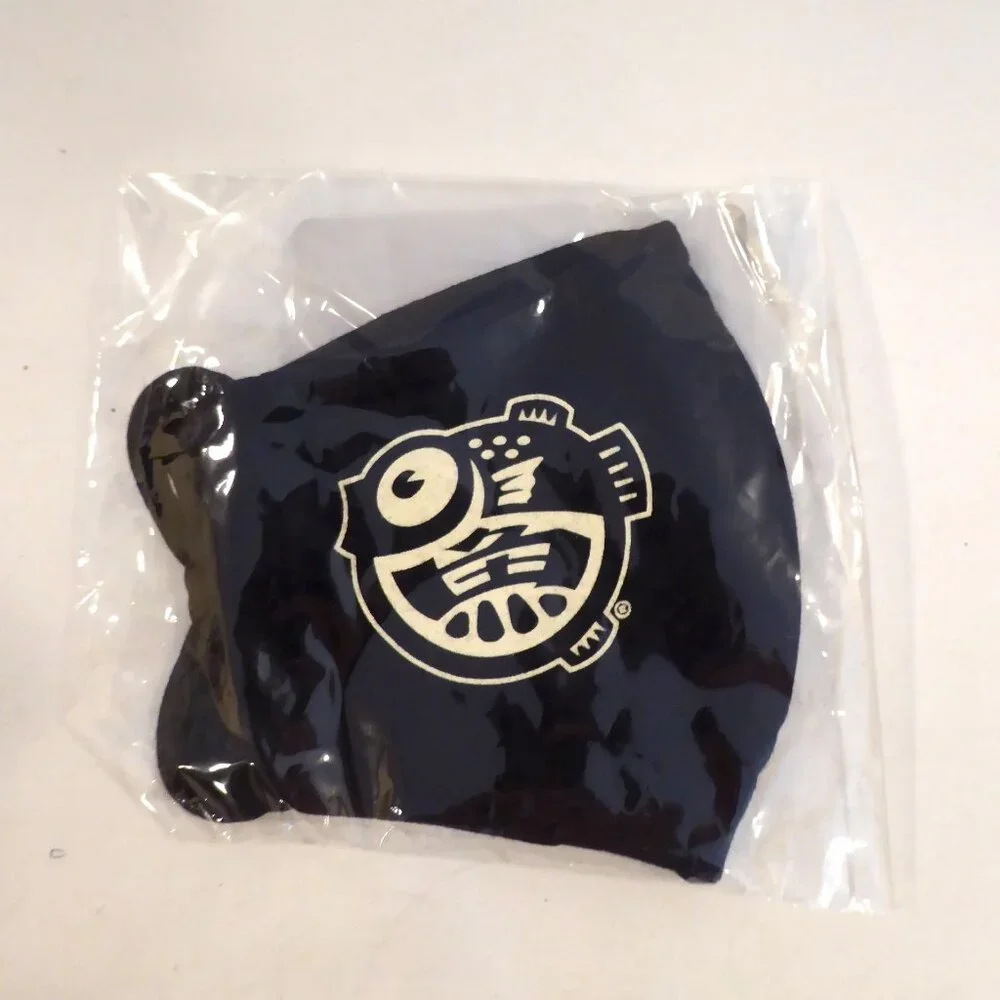 NEW SUMOFISH BRAND CLOTH FACE MASK CREAM SCREEN PRINT FISH ADULT SIZE